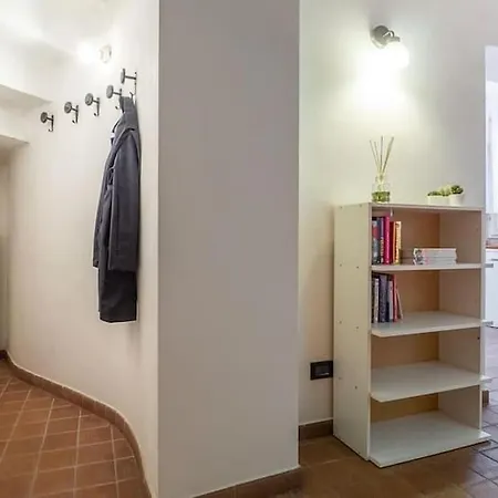 Casa Con Giardino Esclusivo In Piazza Trento Trieste 아파트