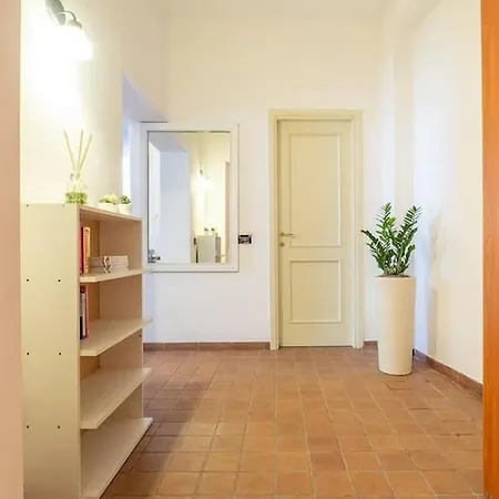 아파트 Casa Con Giardino Esclusivo In Piazza Trento Trieste *