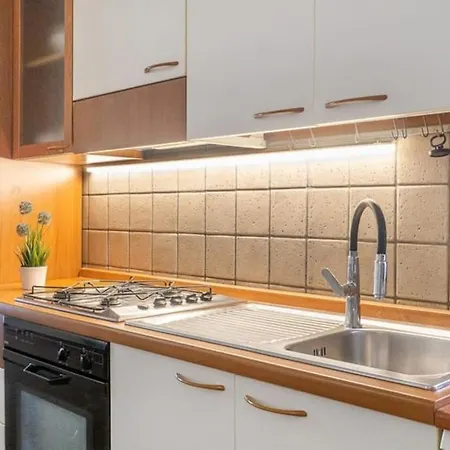 Апартаменты Casa Con Giardino Esclusivo In Piazza Trento Trieste